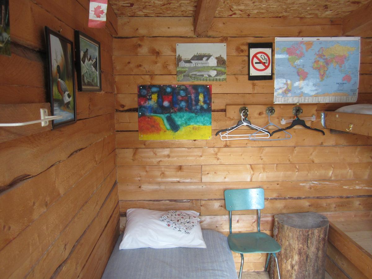 Dawson City River Hostel Exterior photo